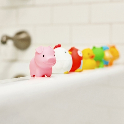 美國 munchkin 動物農場噴水洗澡玩具8入